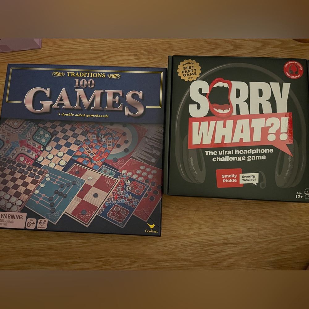 Traditions 100 Games Set - Blue and Red bundle